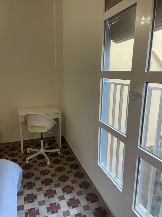 Alojamiento Ricar Apartamento Valência Exterior foto