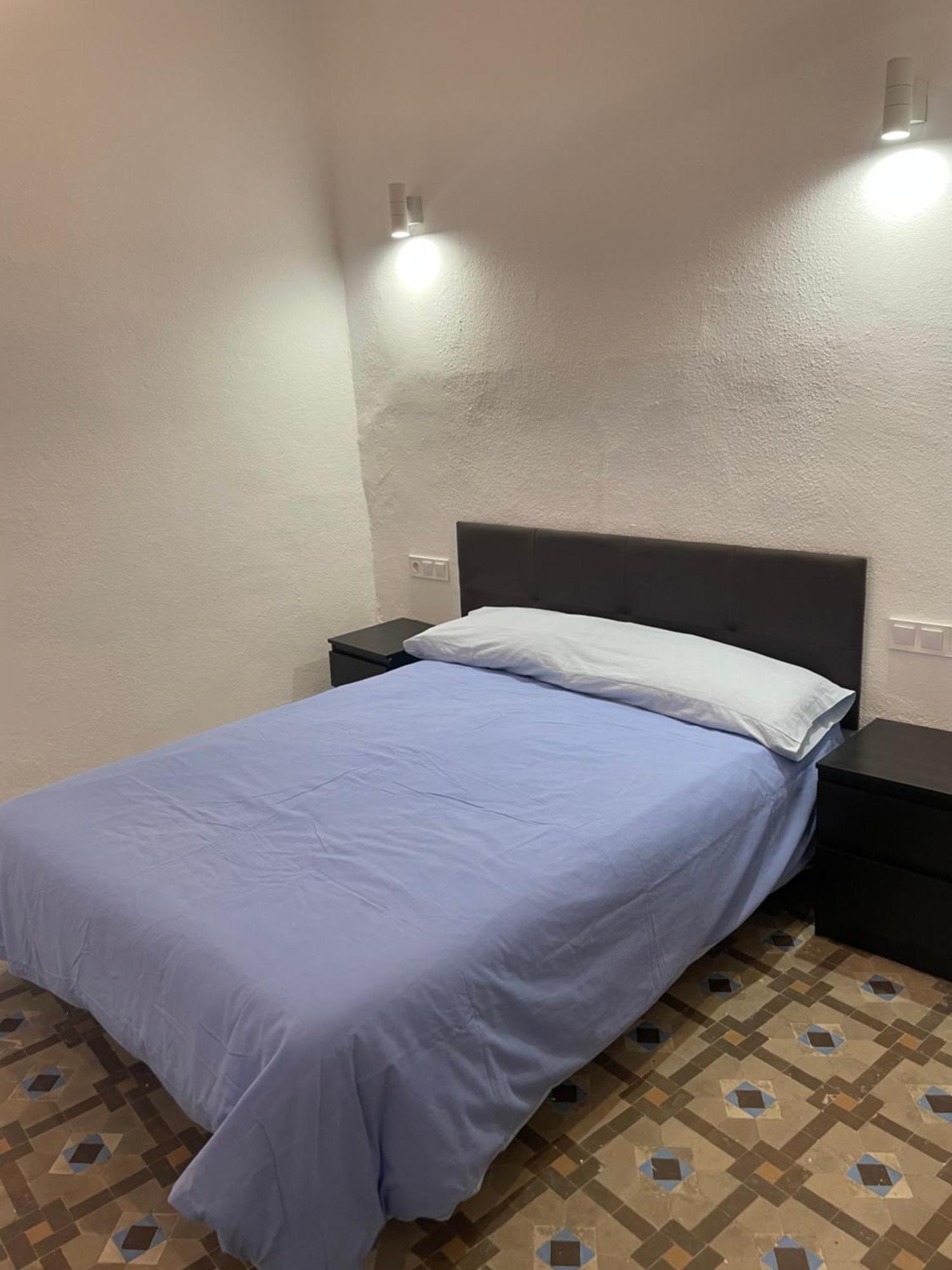 Alojamiento Ricar Apartamento Valência Exterior foto