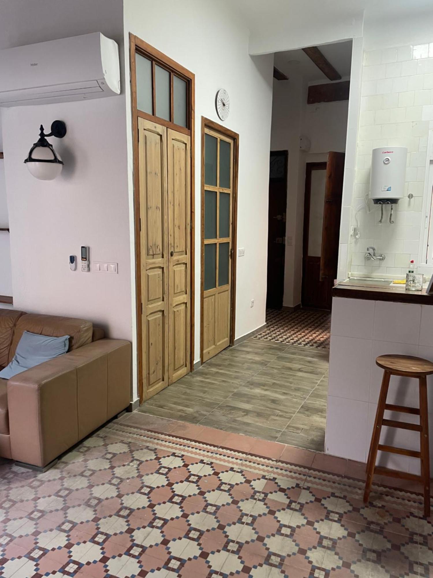 Alojamiento Ricar Apartamento Valência Exterior foto